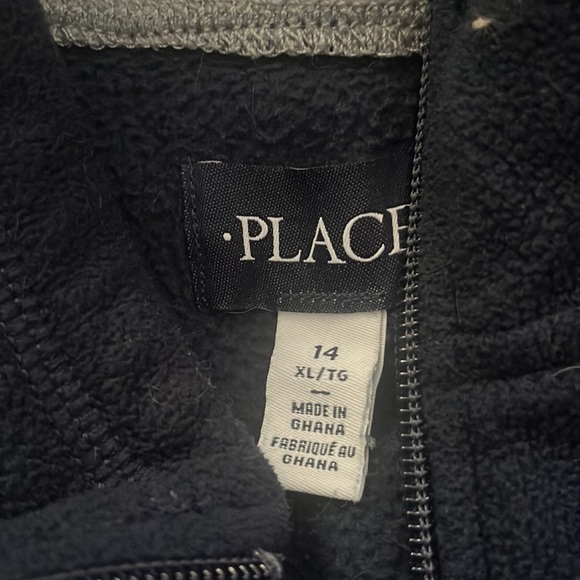 Children place dark blue and gray fleece with 3/4 zipper & front pocket size 14 - Picture 2 of 3